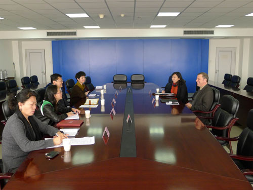                         美国英语学会一行访问我校