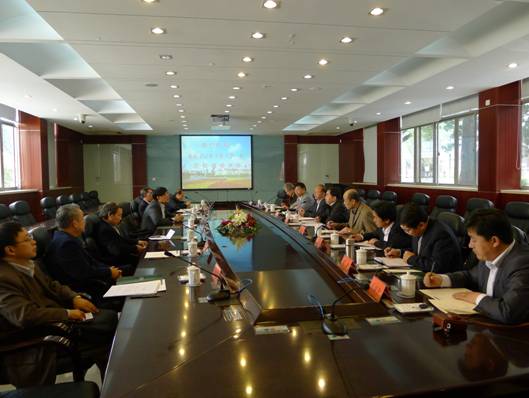                         校党委书记齐岳率人文社科考察组赴上海师大、上海大学进行学科建设考察